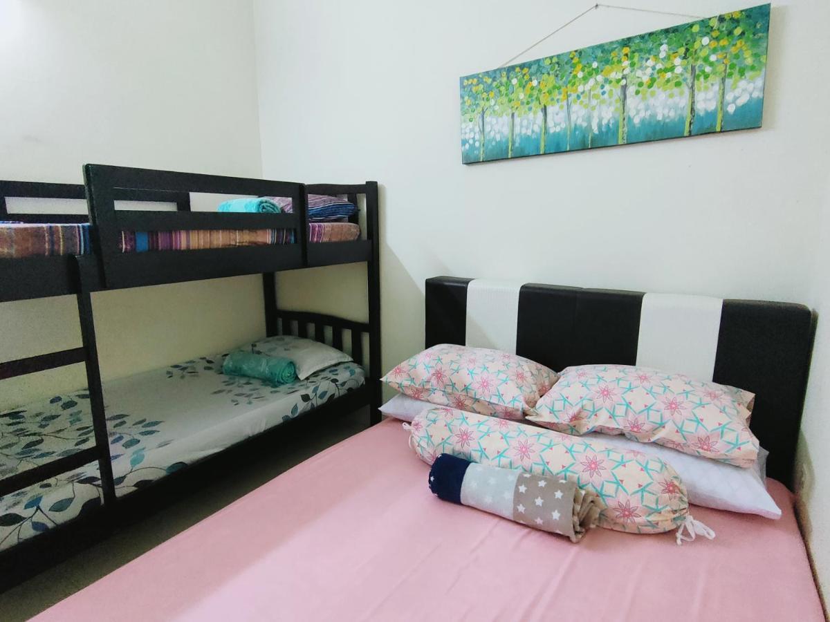 Hanaa Homestay Meru イポー エクステリア 写真
